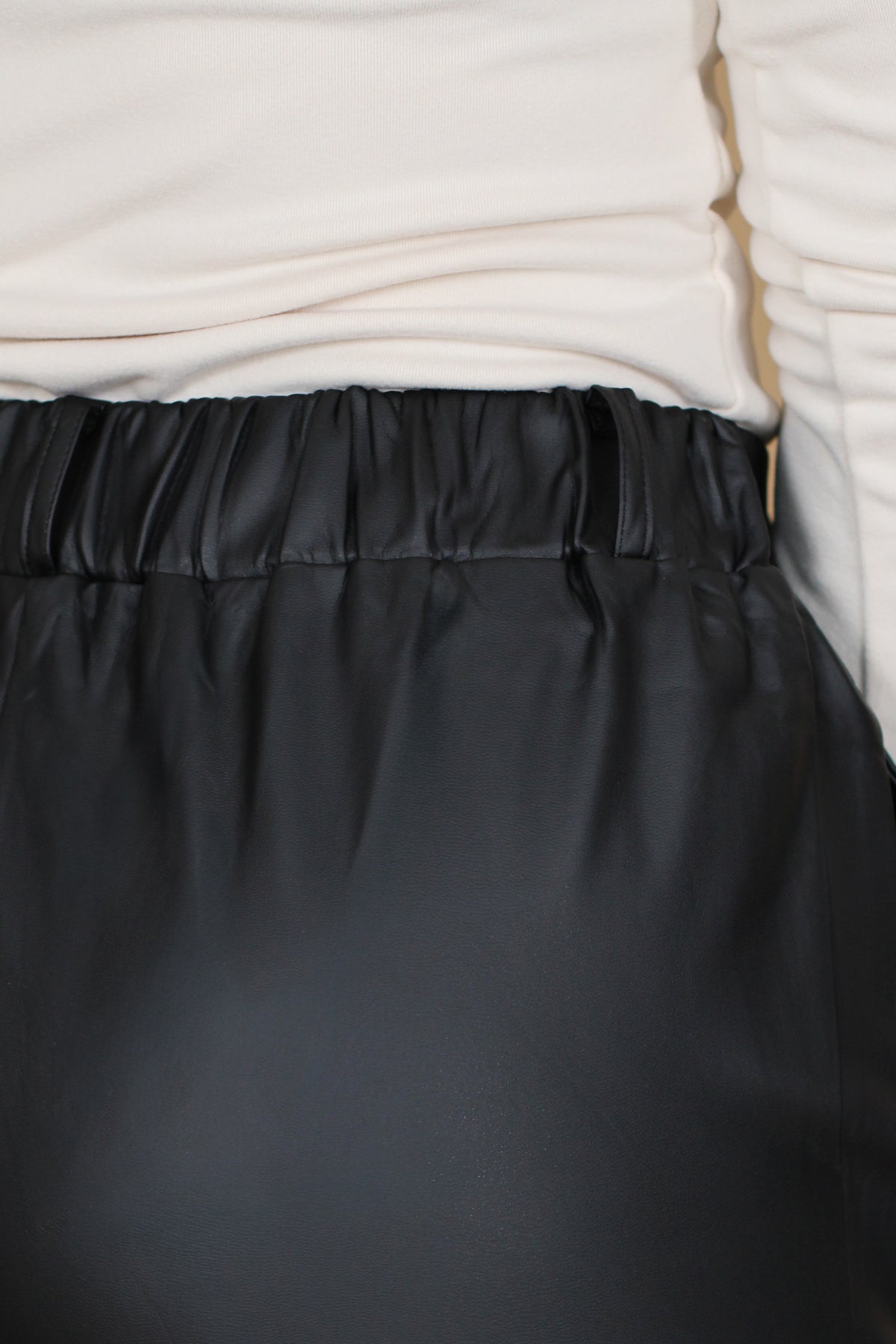 Pantalon ecocuero PALOMA