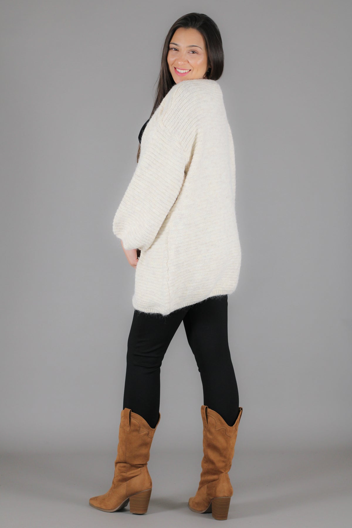 Cardigan UMA