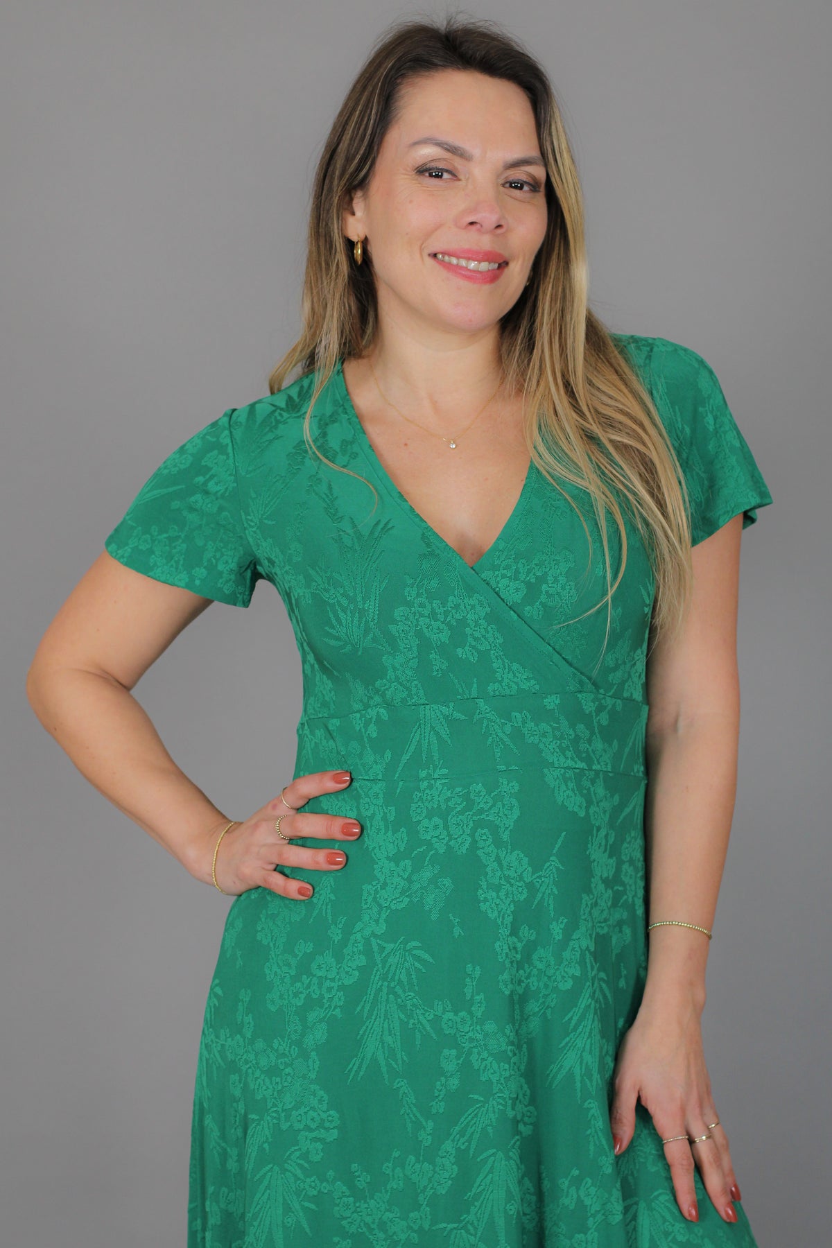 Maxivestido SOL Relieve floral