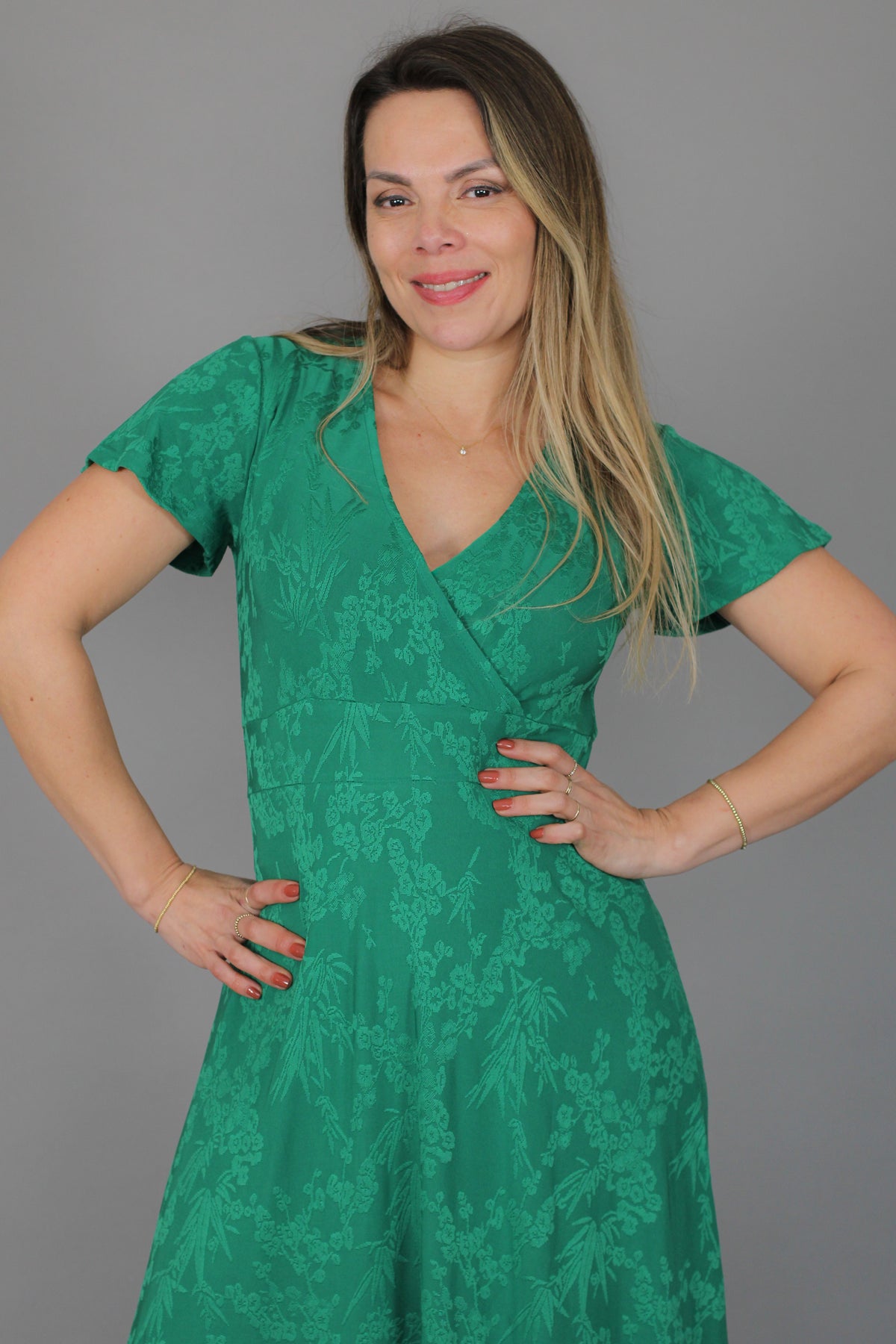 Maxivestido SOL Relieve floral