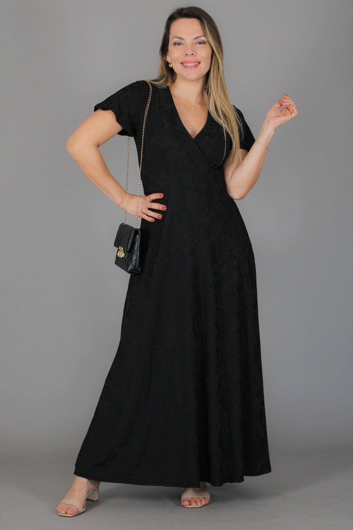 Maxivestido SOL Relieve floral