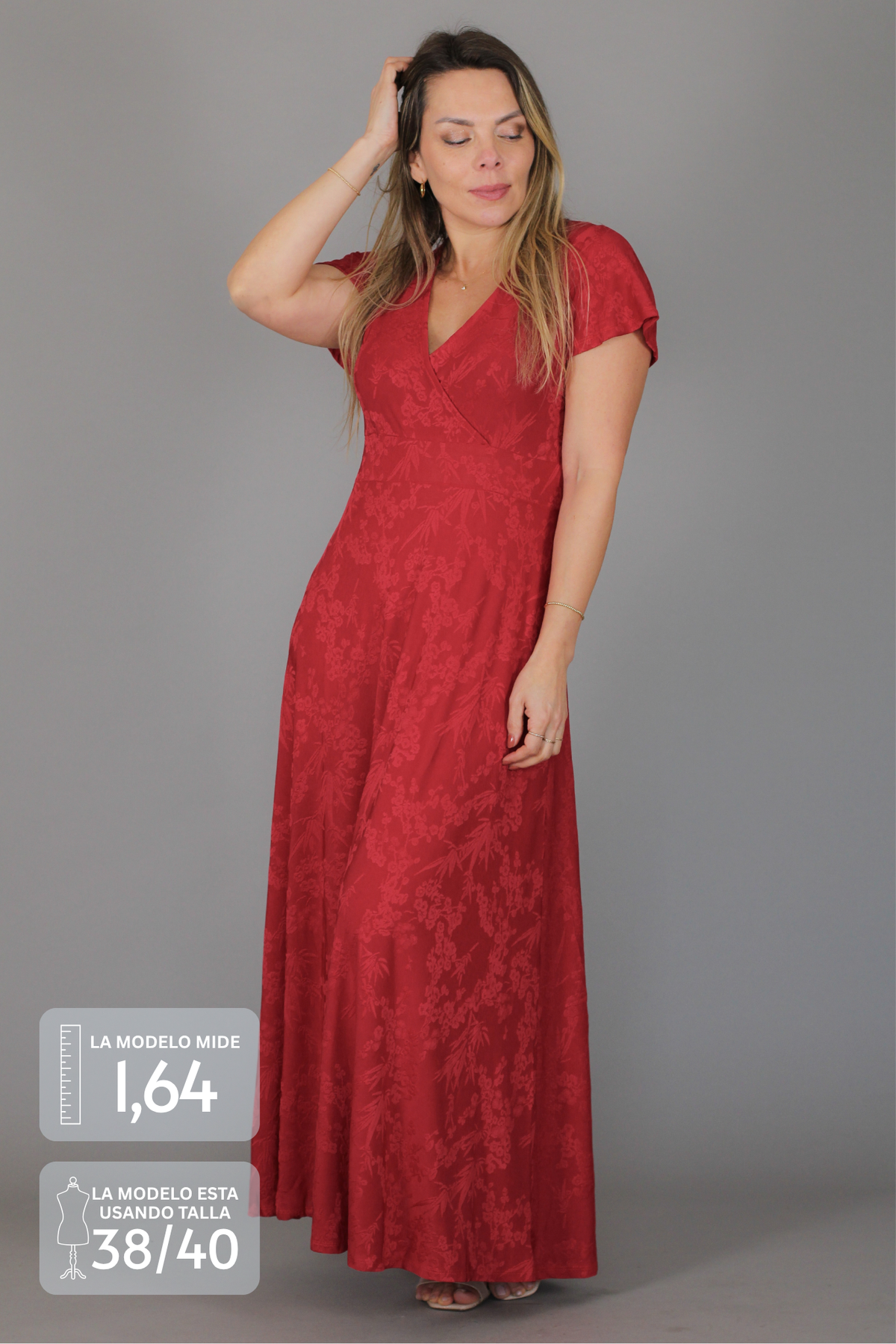 Maxivestido SOL Relieve floral
