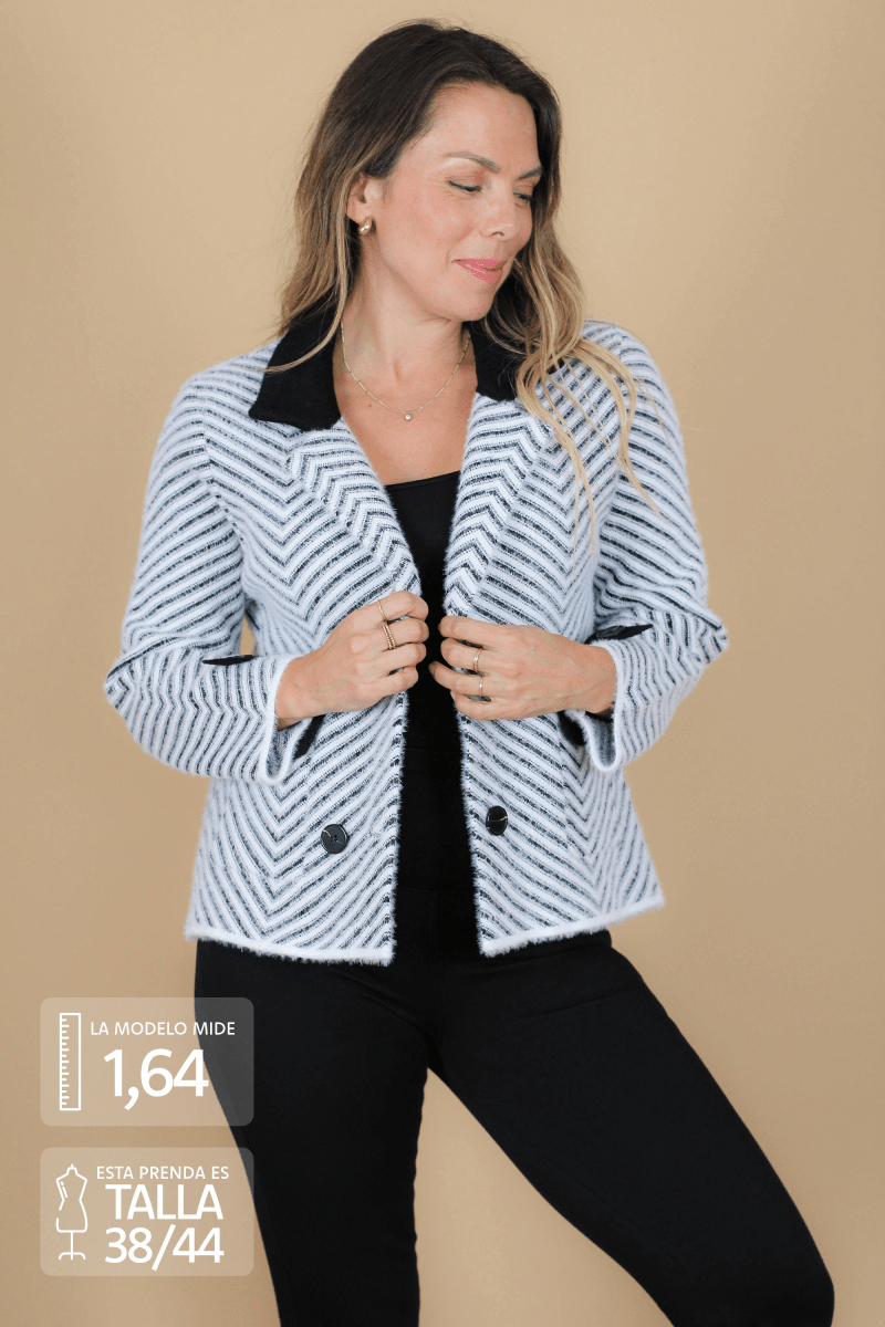 Chaqueta MONICA - Amanda Moda