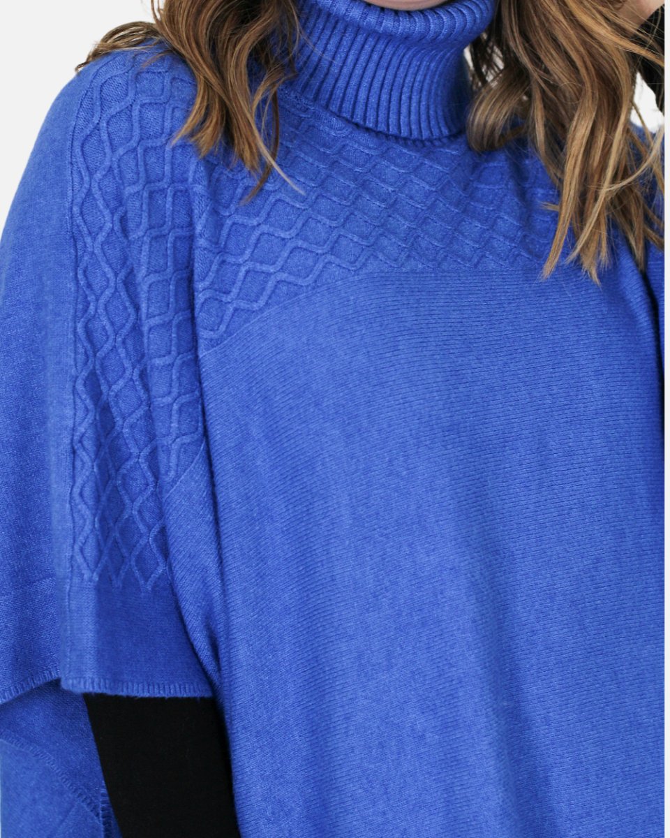 Sweater/Poncho BETTIE - Amanda Moda